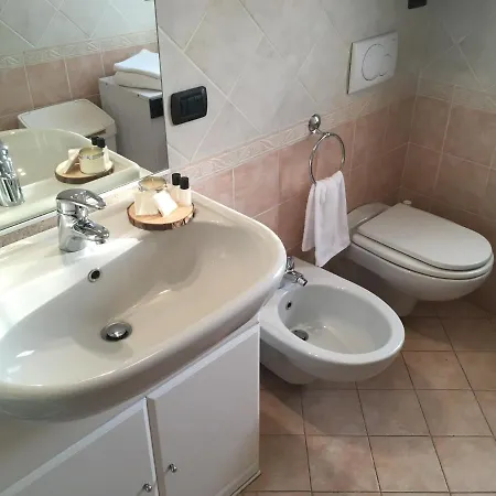 Castellaccio Apartment Ponte Di Legno